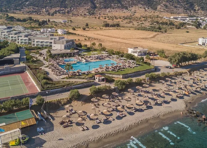 Akti Palace Hotel