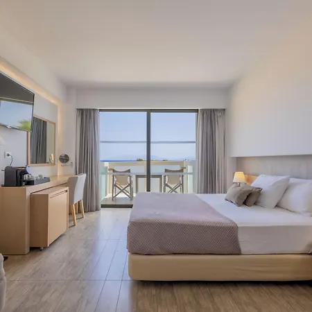 Akti Palace מלון 5*