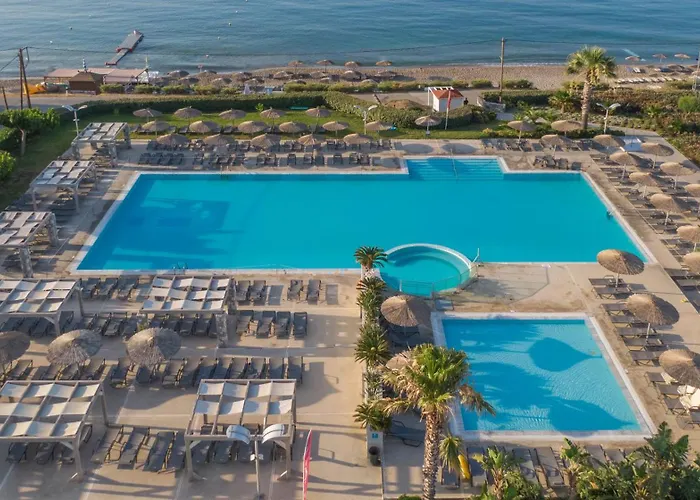 Akti Palace Otel 5*