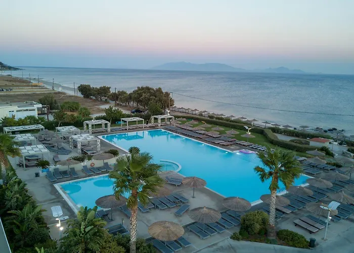 Akti Palace Hotell Pylion