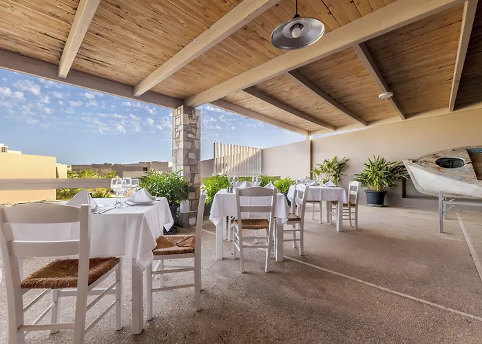 Akti Palace Hotell 5*