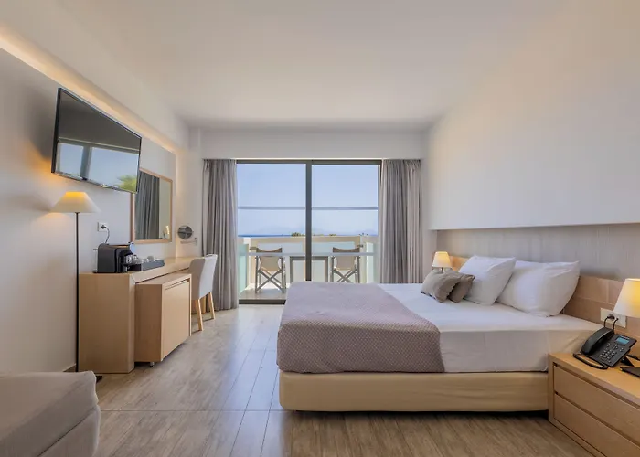 Akti Palace Hotell 5*